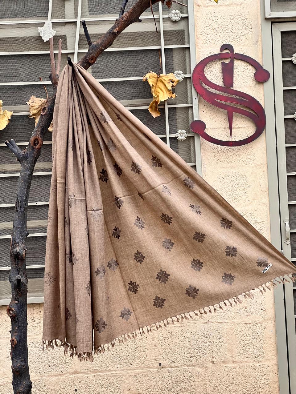 Swati Shawls | Hand Embroidery | HE131