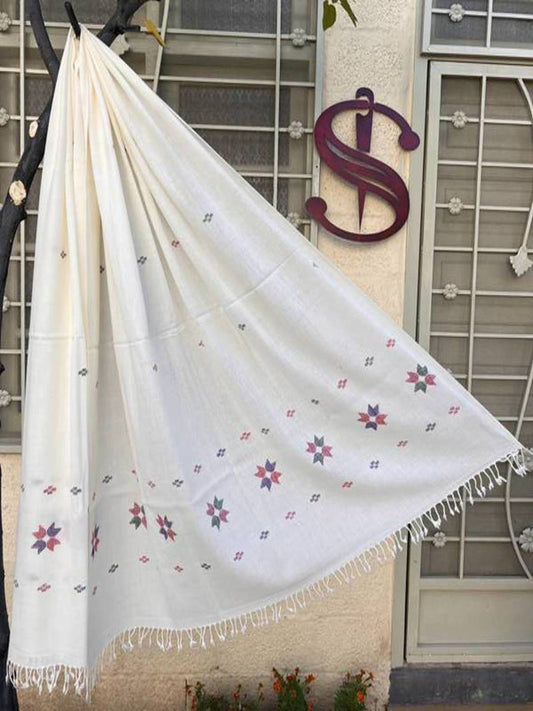 KKW03 | Ladies White Khaddi Embroidery Swati Woolen Shawl