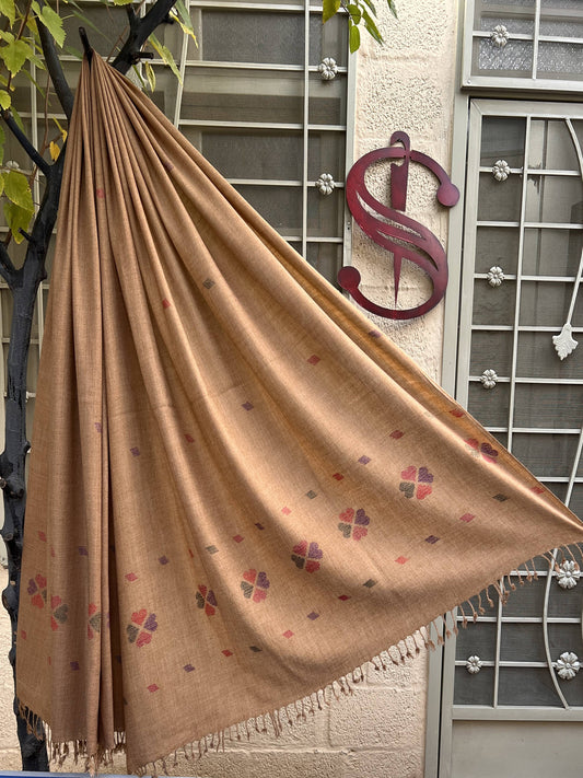 KKC04 | Ladies Khaddi Embroidery Swati Woolen Shawl